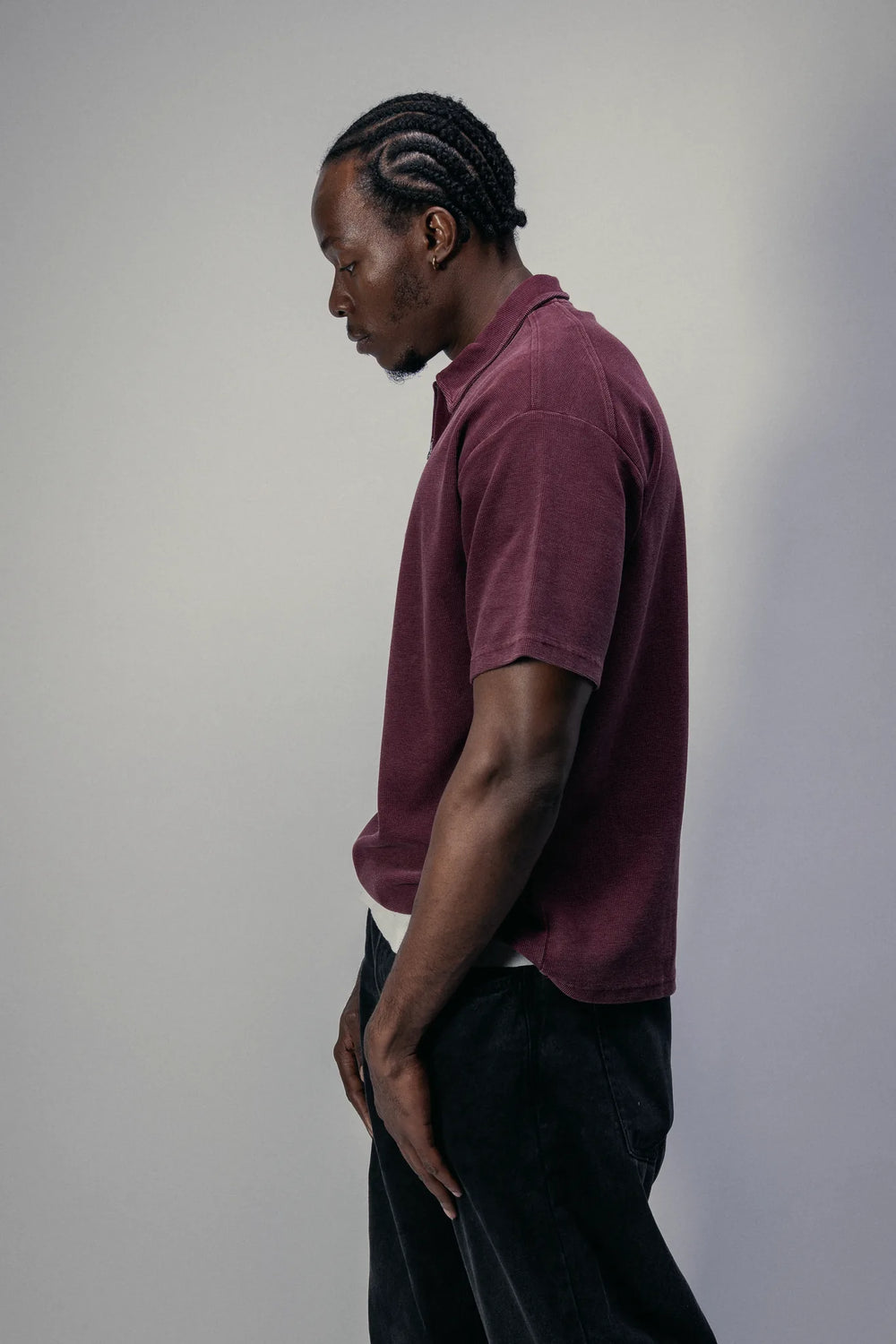 Short-sleeve zip polo in Oxblood, side